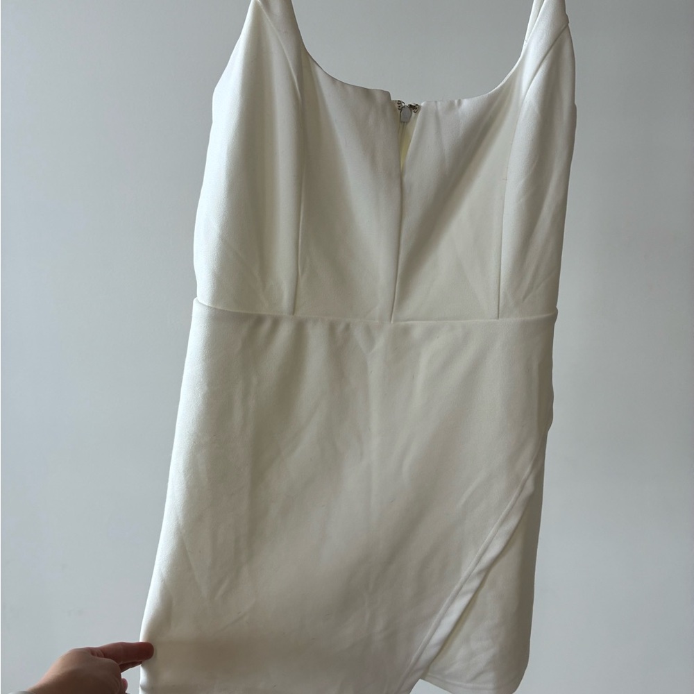 Lulu's Classic White Dress